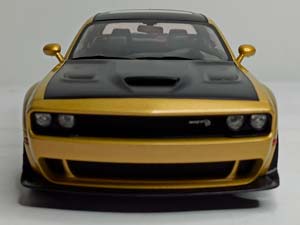 DODGE CHALLENGER R/T SCAT PACK WIDEBODY 1:18 — фото 8