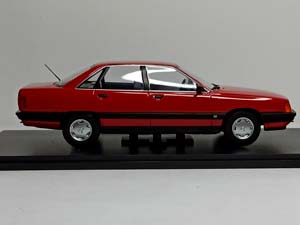 AUDI 100 TORNADO RED 1:18 — фото 6