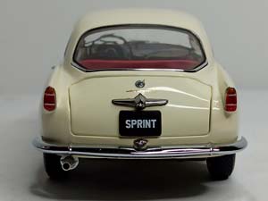ALFA ROMEO GIULIETTA SPRINT 1:18 KYOSHO — фото 7