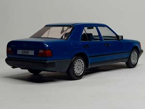 MERCEDES 260E W124 1984 MCG 1:18 — фото 5