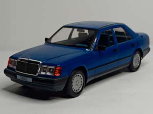 MERCEDES 260E W124 1984 MCG 1:18