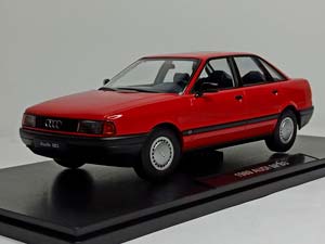 AUDI 80 B3 TORNADO RED 1:18 — фото 9