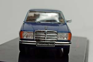 MERCEDES 240 D W123 1976 IXO 1:43 — фото 8