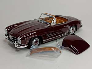 MERCEDES 300 SL ROADSTER 1957 NOREV 1:18, БОРДОВЫЙ — фото 3