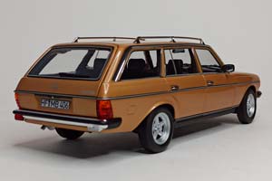 MERCEDES W123 T-MODELL AMG PACKAGE 1:18 NOREV — фото 5