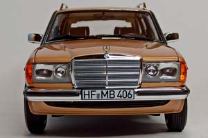 MERCEDES W123 T-MODELL AMG PACKAGE 1:18 NOREV — фото 9