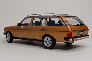 MERCEDES W123 T-MODELL AMG PACKAGE 1:18 NOREV — фото 2