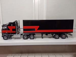 KENWORTH K100 AERODYNE-1976 +ПРИЦЕП 1:18 — фото 3