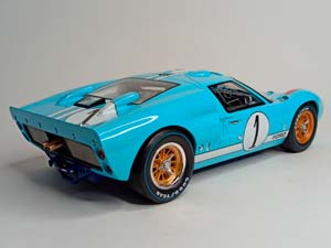 FORD GT 40 #1 1966 MILES HULME 1:12 CMR — фото 7