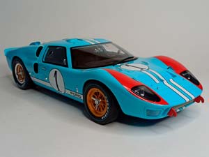 FORD GT 40 #1 1966 MILES HULME 1:12 CMR — фото 9