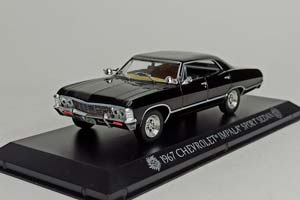 CHEVROLET IMPALA SPORT SEDAN 1967 GREENLIGHT 1:43