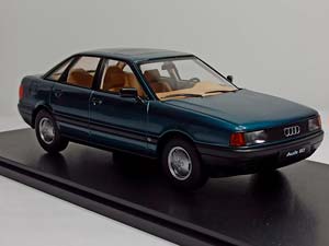 AUDI 80 (B3) 1989 BLUE-GREEN 1:18 — фото 7