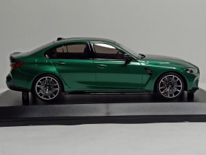 BMW M3 SEDAN 2020 (G80) GREEN 1:18 MINICHAMPS — фото 5