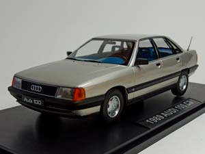 AUDI 100 C3 1989 SILVER 1:18