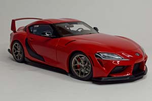 TOYOTA SUPRA GR RED 1:18 SOLIDO — фото 3