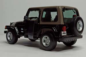 JEEP WRANGLER SAHARA BLACK 1:18 MAISTO — фото 3