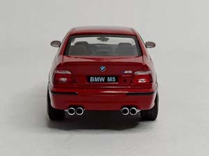 BMW M5 E39 RED SOLIDO 1:43 — фото 6