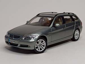 BMW 330I TOURING 2005 (E91) KYOSHO 1:18