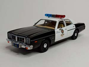 DODGE MONACO 1977 (ТЕРМИНАТОР) 1:24 GREENLIGHT