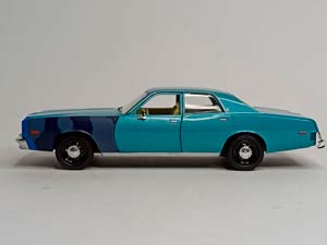 PLYMOUTH FURY 1977 GREENLIGHT 1:24 — фото 4