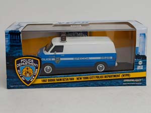 DODGE RAM B250 (NYPD) 1987 GREENLIGHT 1:43 — фото 9