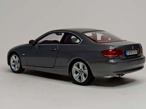 BMW 3 SERIES COUPE (E92) KYOSHO 1:18 — фото 4