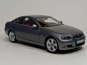 BMW 3 SERIES COUPE (E92) KYOSHO 1:18 — фото 8