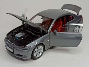 BMW 3 SERIES COUPE (E92) KYOSHO 1:18 — фото 2
