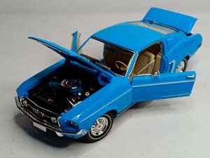 FORD MUSTANG FASTBACK 1968 GREENLIGHT 1:18 — фото 2