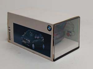 BMW E1 MINICHAMPS 1:43 ДИЛЕРСКИЙ — фото 7