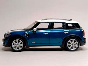 MINI COOPER COUNTRYMAN 1:18 KYOSHO — фото 3