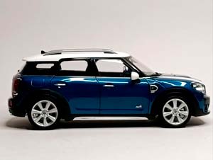 MINI COOPER COUNTRYMAN 1:18 KYOSHO — фото 9
