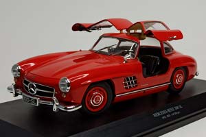 MERCEDES 300 SL (1955) MINICHAMPS 1:18 LIMITED — фото 2
