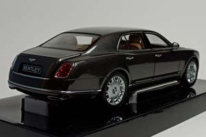 BENTLEY MULSANNE (2010) 1:18 MINICHAMPS — фото 7