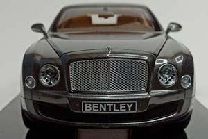 BENTLEY MULSANNE (2010) 1:18 MINICHAMPS — фото 8