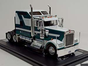 KENWORTH W900 BIG SLEEPER 1984 IXO 1:43 — фото 7