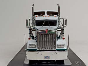 KENWORTH W900 BIG SLEEPER 1984 IXO 1:43 — фото 8