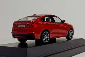 BMW X4 RED 1:43 PARAGON ДИЛЕРСКИЙ — фото 4