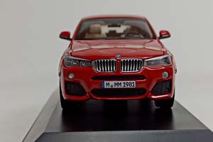 BMW X4 RED 1:43 PARAGON ДИЛЕРСКИЙ — фото 7