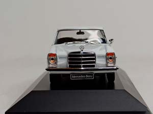 MERCEDES 200/8 W115 1967 IXO 1:43 — фото 6