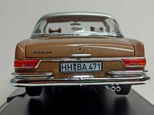 MERCEDES 250 SE COUPE 1969 W111 NOREV 1:18 — фото 4