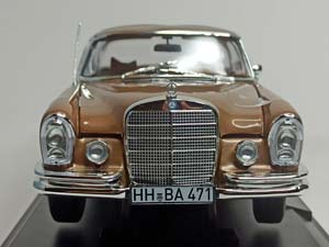 MERCEDES 250 SE COUPE 1969 W111 NOREV 1:18 — фото 8