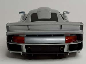 PORSCHE 911 GT1 1997 STREET CAR 1:18 UT MODELS — фото 5