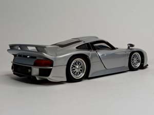 PORSCHE 911 GT1 1997 STREET CAR 1:18 UT MODELS — фото 6