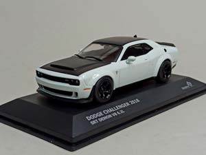 DODGE CHALLENGER SRT DEMON V8 6,2L 1:43 SOLIDO