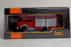 MERCEDES LF16 - 1995 IXO 1:43 — фото 10