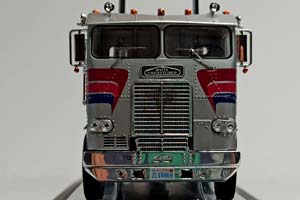 FREIGHTLINER COE-1976 IXO 1:43 — фото 7