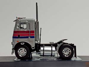 FREIGHTLINER COE-1976 IXO 1:43 — фото 2