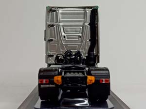 MERCEDES ACTROS MP-4 IXO 1:43 — фото 4