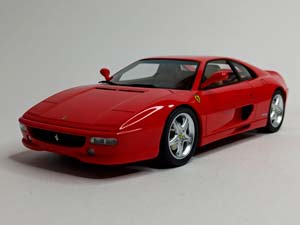 FERRARI F355 BERLINETTA 1:18 GT SPIRIT — фото 1